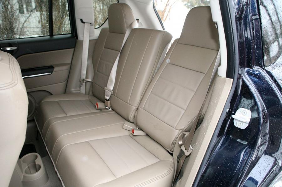  Jeep Compass Limited 2011 года  (фото 10 из 51)